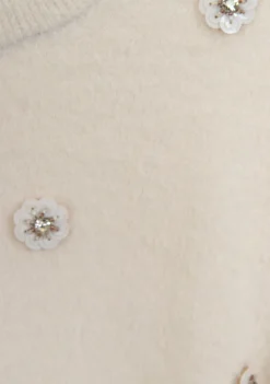 Truien><noscript><img width=