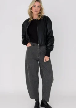 Truien>ANNA VAN TOOR TRUI Zwart