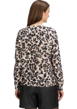 Shirts><noscript><img width=