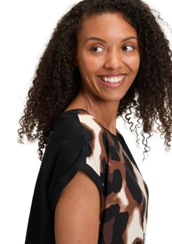 Shirts><noscript><img width=