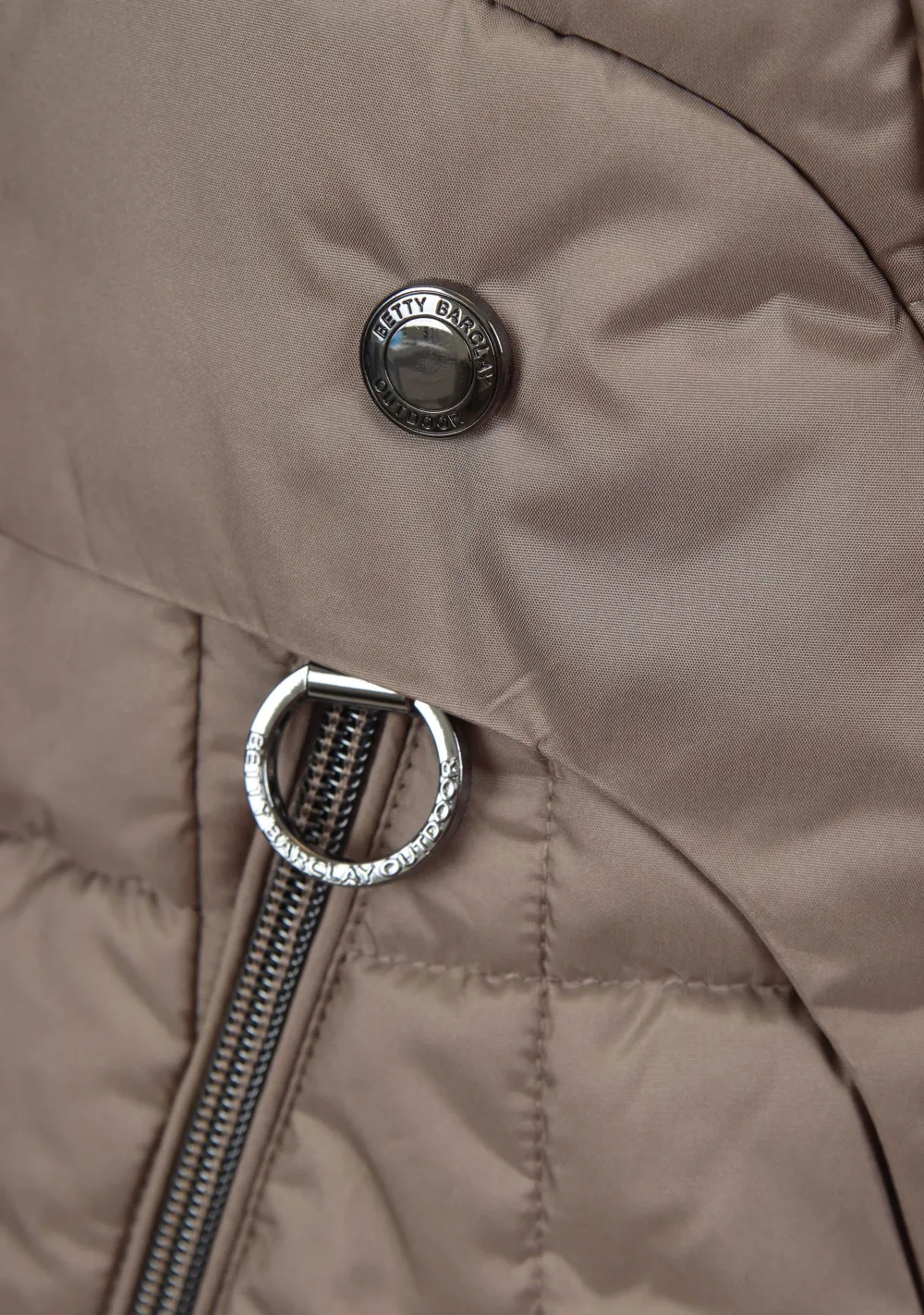 Jassen>BETTY BARCLAY JACK Beige