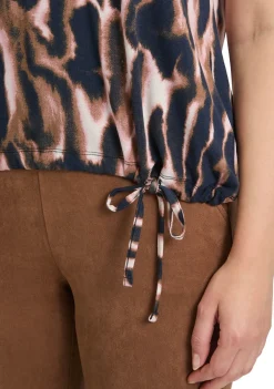 Shirts><noscript><img width=