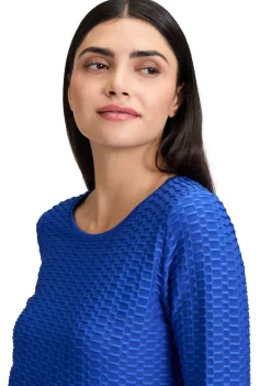 Shirts><noscript><img width=