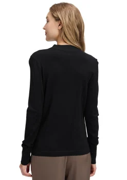 Truien><noscript><img width=