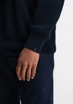 Truien><noscript><img width=