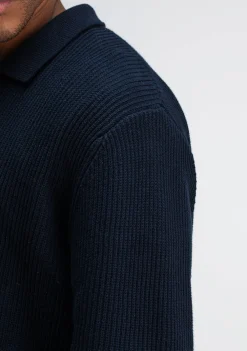 Truien><noscript><img width=