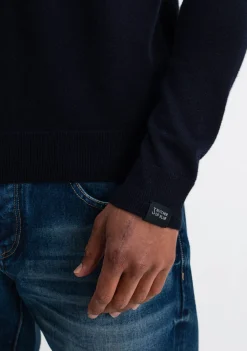 Truien><noscript><img width=