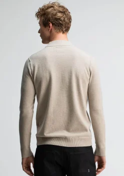 Truien><noscript><img width=