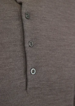 Polo's><noscript><img width=