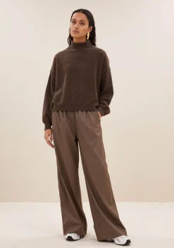 Truien>BY-BAR COLTRUI Bruin