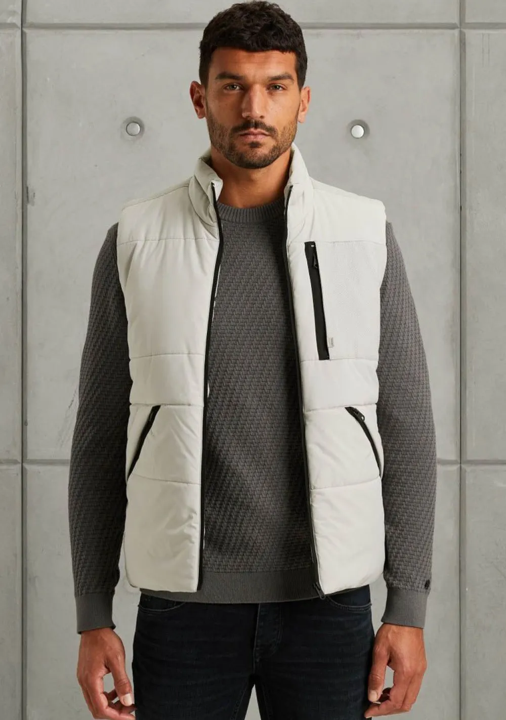 Jassen|Bodywarmers>CAST IRON BODYWARMER Beige