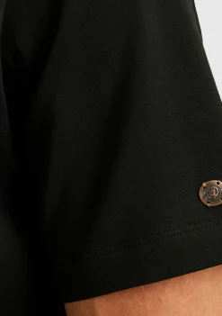 T-Shirts><noscript><img width=