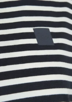 Shirts><noscript><img width=