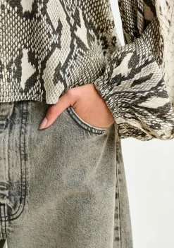 Blouses><noscript><img width=