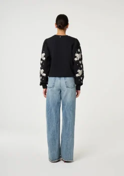 Sweaters|Truien><noscript><img width=