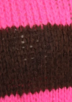 Truien><noscript><img width=