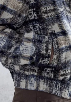 Blazers & Jasjes><noscript><img width=