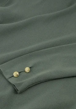 Shirts><noscript><img width=