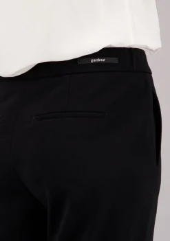 Broeken><noscript><img width=