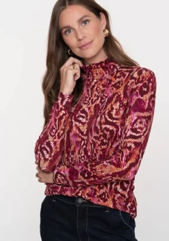 Shirts><noscript><img width=