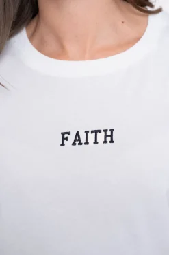 Shirts><noscript><img width=