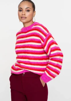 Truien><noscript><img width=