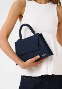 Shirts><noscript><img width=