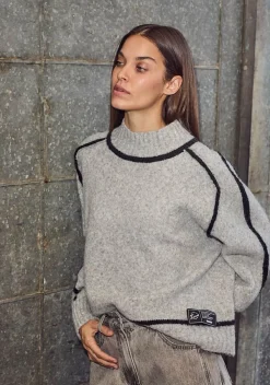 Truien><noscript><img width=