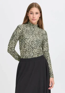 Shirts><noscript><img width=