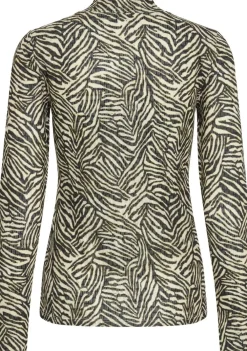 Shirts><noscript><img width=