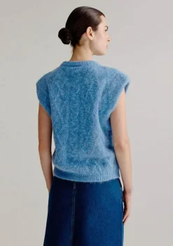 Truien><noscript><img width=