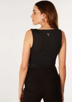 Shirts><noscript><img width=