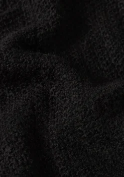 Truien><noscript><img width=