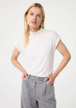 Shirts><noscript><img width=