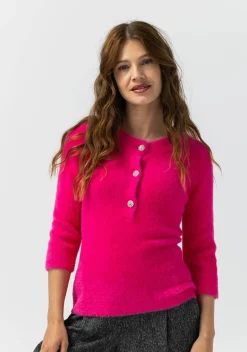 Truien><noscript><img width=