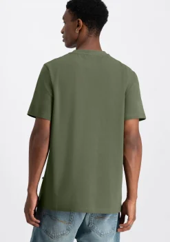 T-Shirts><noscript><img width=