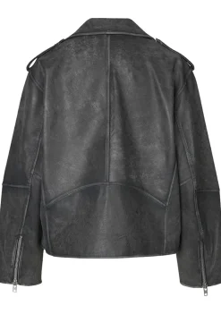 Blazers & Jasjes|Jassen><noscript><img width=