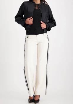 Jassen|Blazers & Jasjes>MONARI BOMBERJACK Zwart