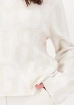 Truien><noscript><img width=