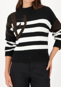 Truien><noscript><img width=