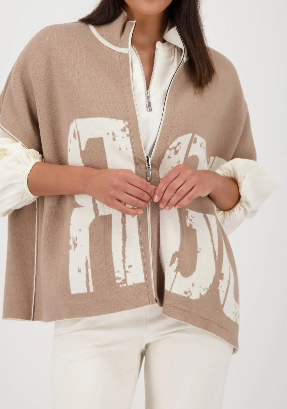 Vesten>MONARI VEST Beige