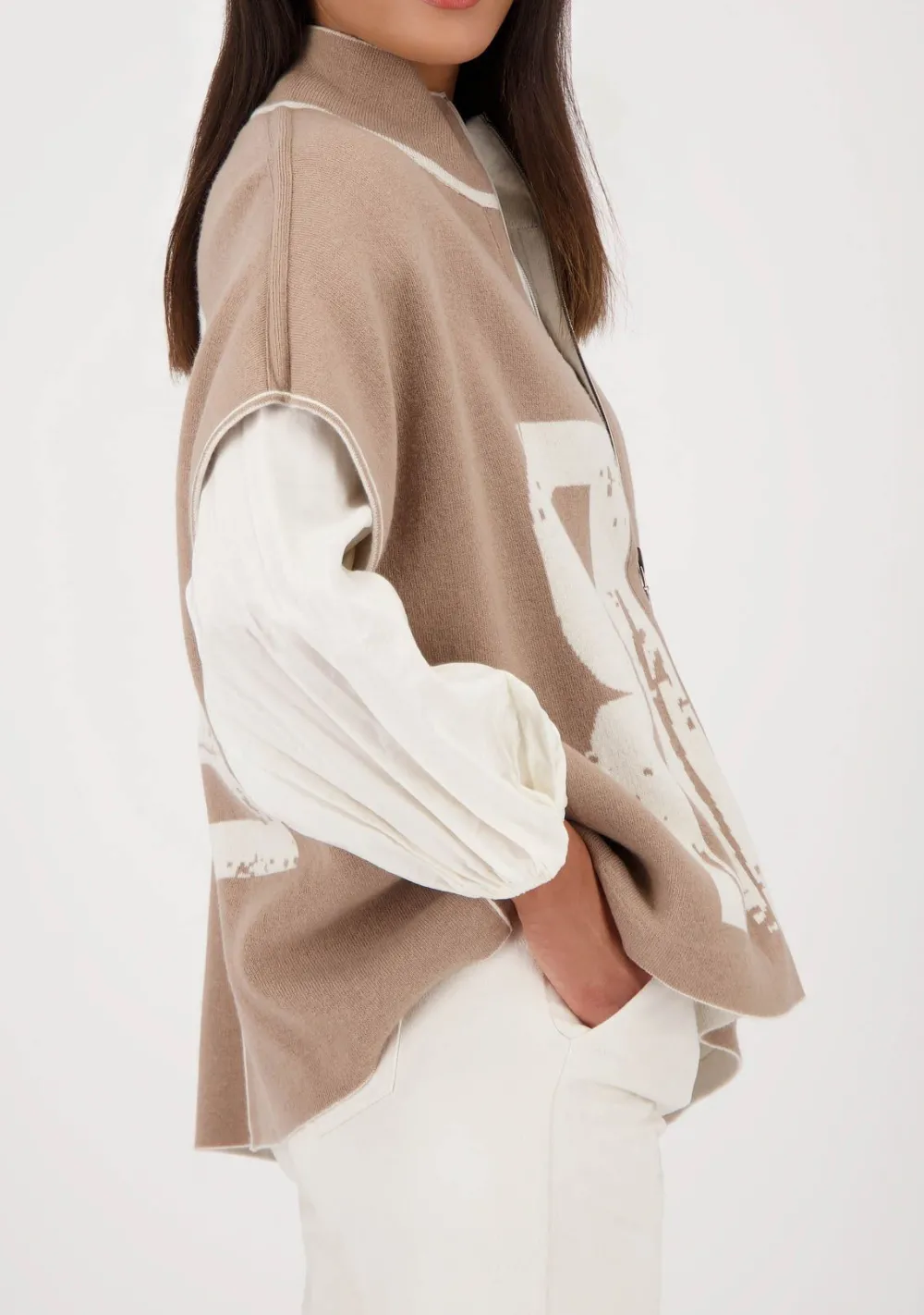 Vesten>MONARI VEST Beige