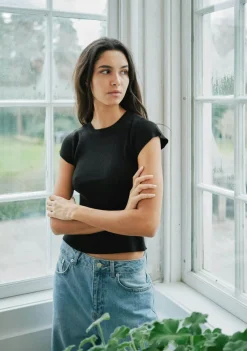 Shirts><noscript><img width=