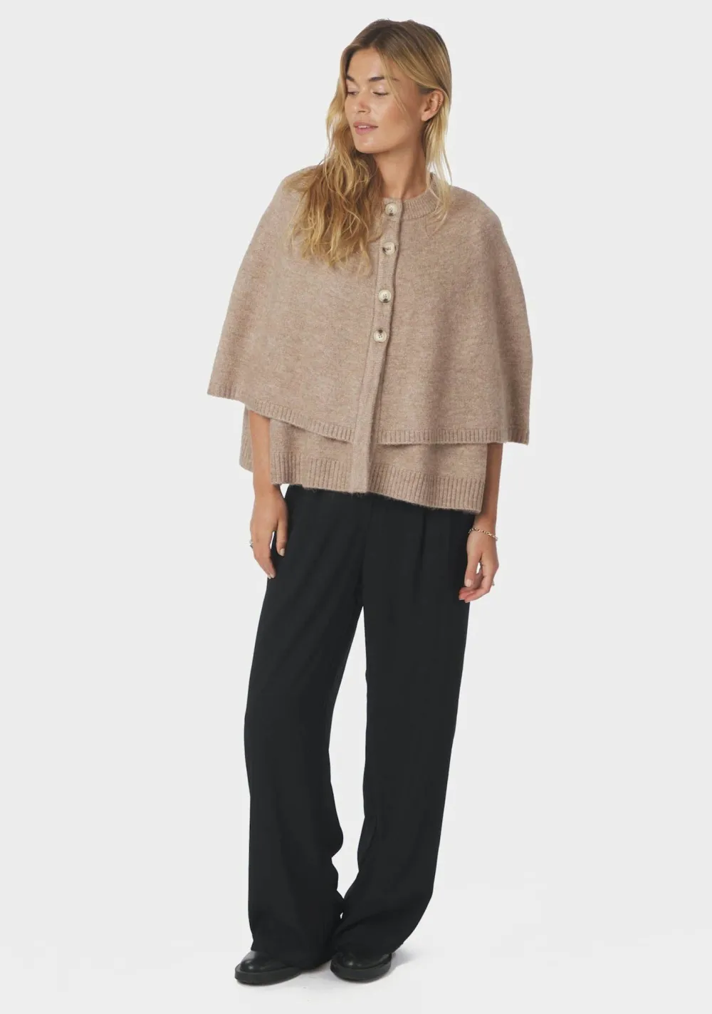 Vesten>NEO NOIR VEST Beige