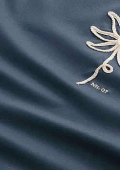 T-Shirts><noscript><img width=