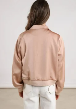 Blazers & Jasjes|Jassen><noscript><img width=