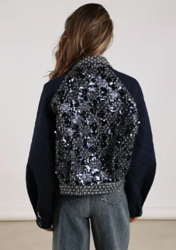 Blazers & Jasjes><noscript><img width=