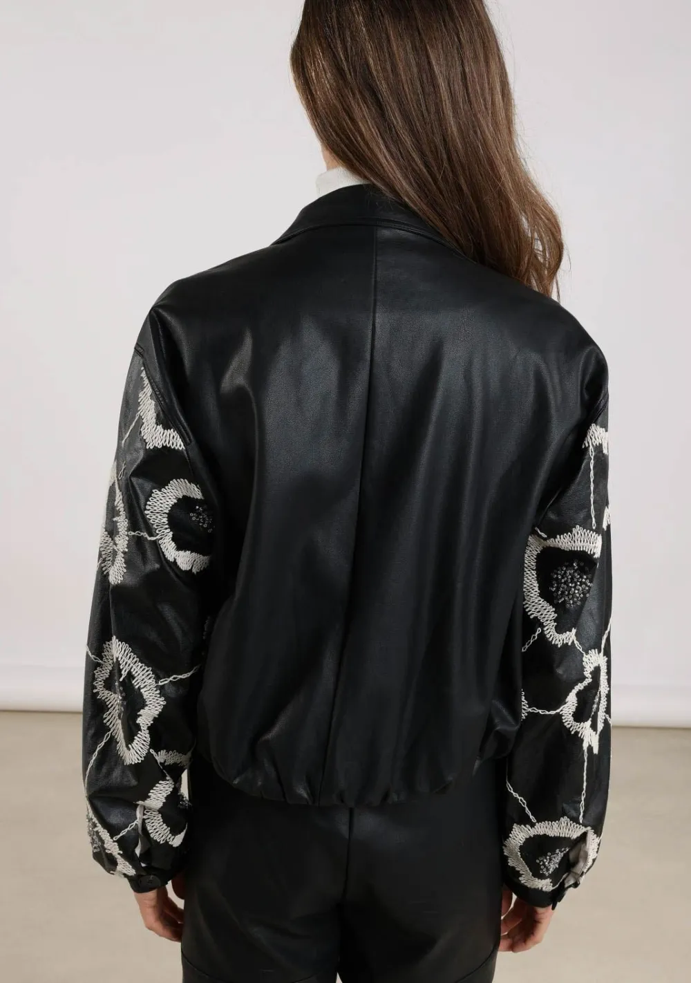 Blazers & Jasjes>NUKUS JASJE Zwart