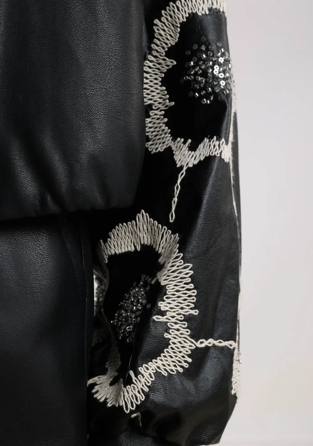 Blazers & Jasjes>NUKUS JASJE Zwart