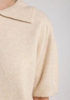 Truien><noscript><img width=